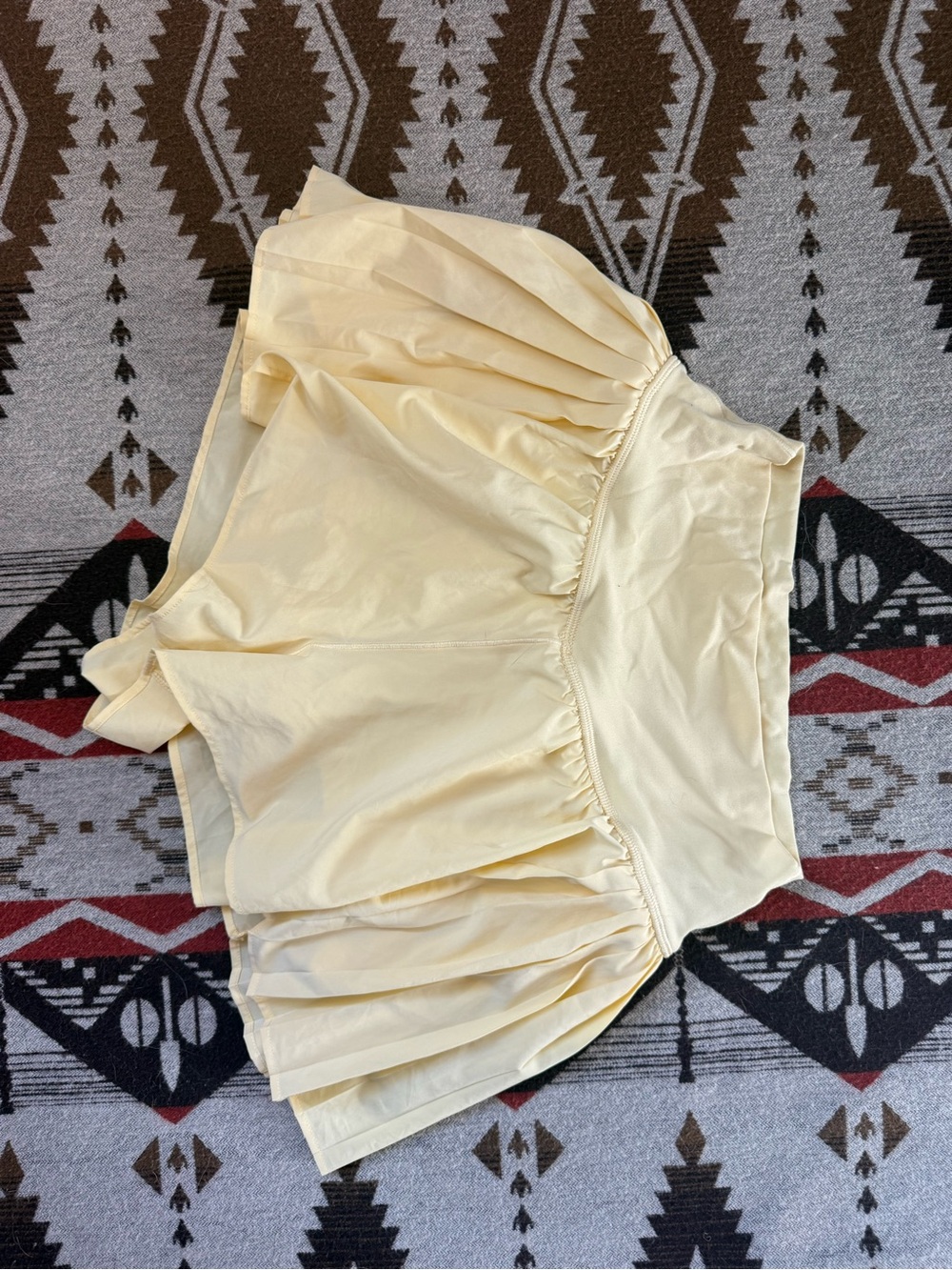 Women's Athletic Skort Shorts in butter yellow